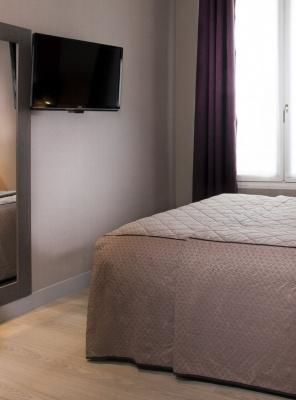 Hôtel des Pavillons – Double Plus Room