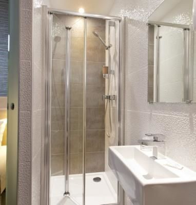 Hôtel des Pavillons – Single Room