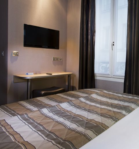 Hotel des Pavillons Paris  Single Room