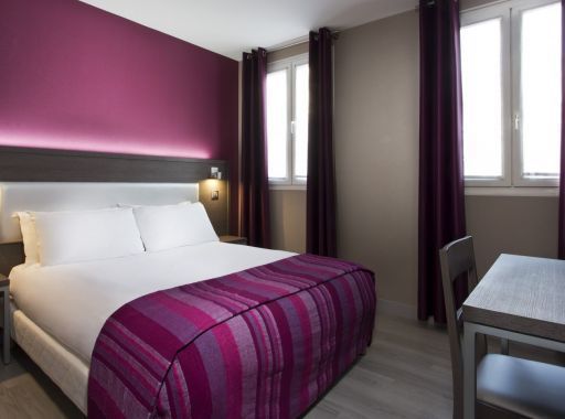 Hotel des Pavillons Paris Double Room